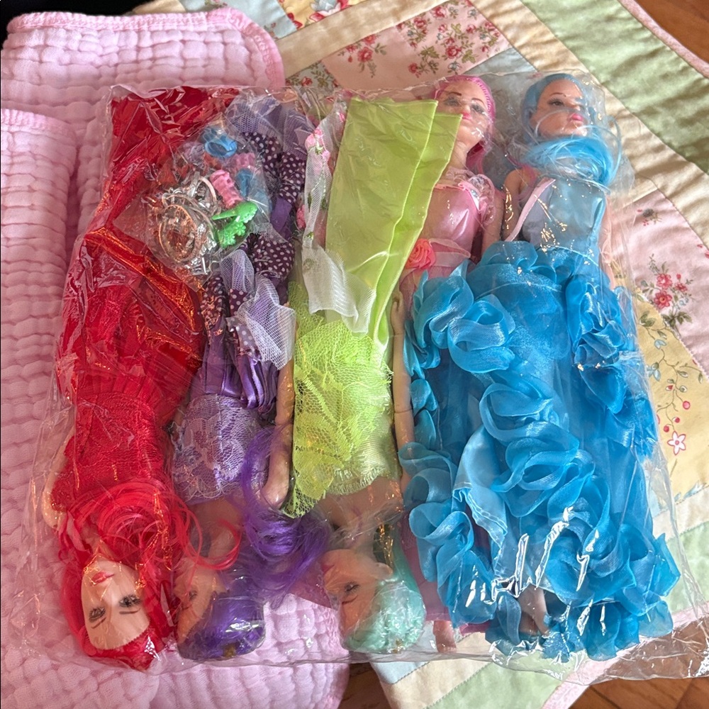Boutique 9 Colorful Fashion Dolls Set